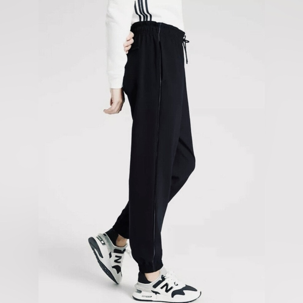 Athleta Metropolis Jogger - Picture 2 of 12